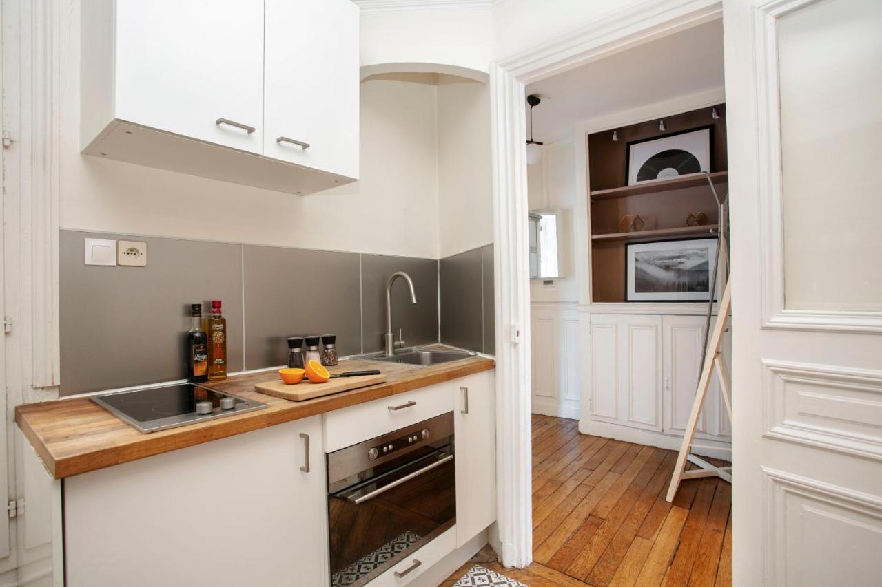 Latin Quarter With Balcony - Cityapartmentstay Paris Exterior foto